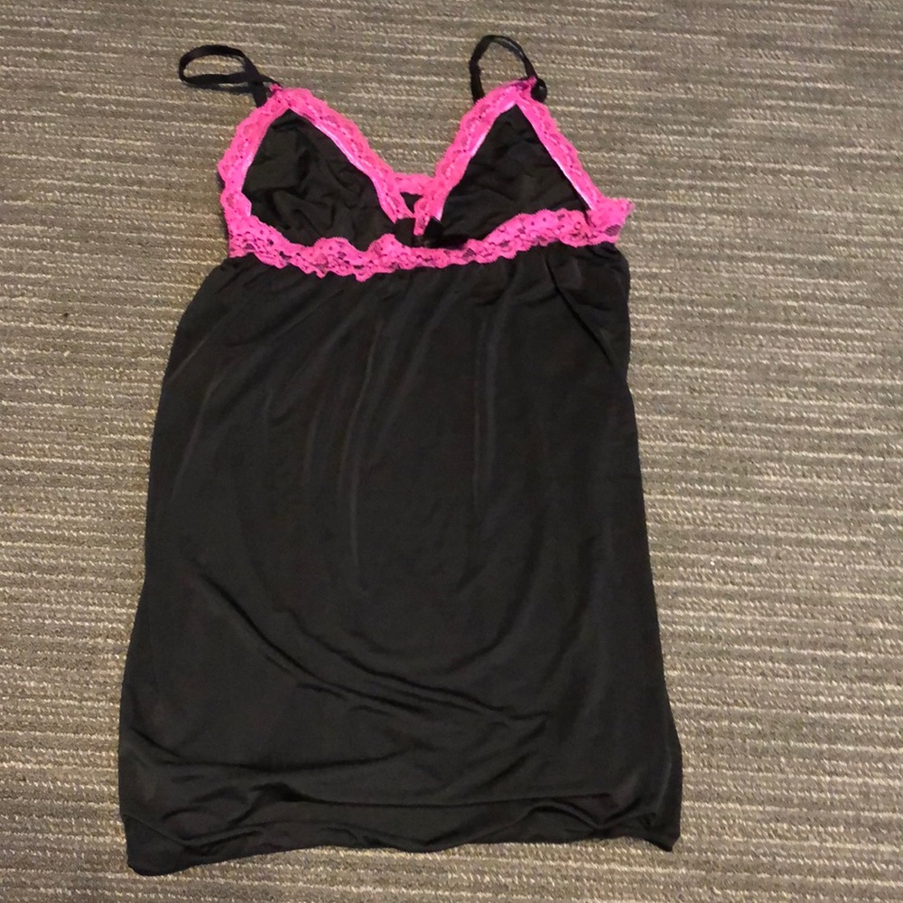 Women’s intimate wear top